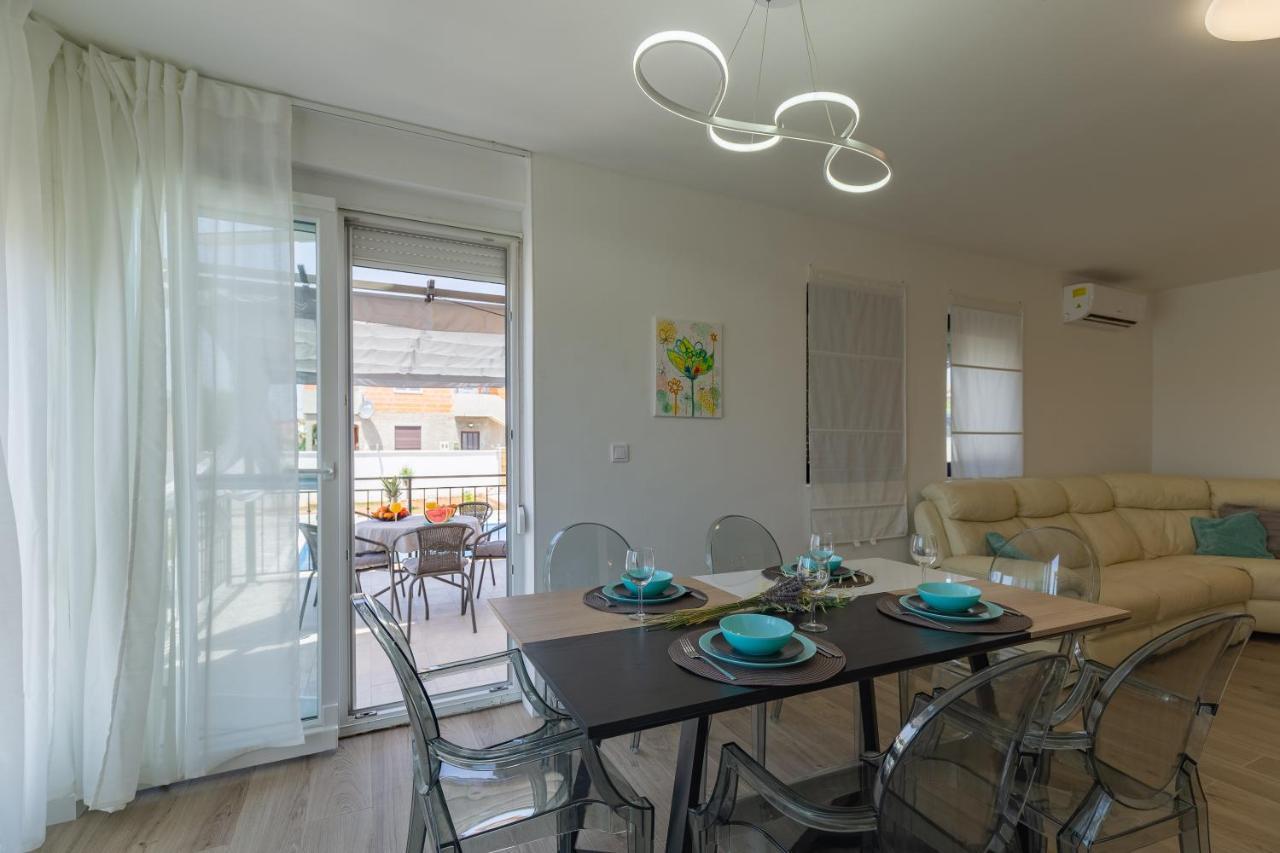 Villa Family And Friends Private Heated Pool With Jacuzzi Zadar Exterior foto