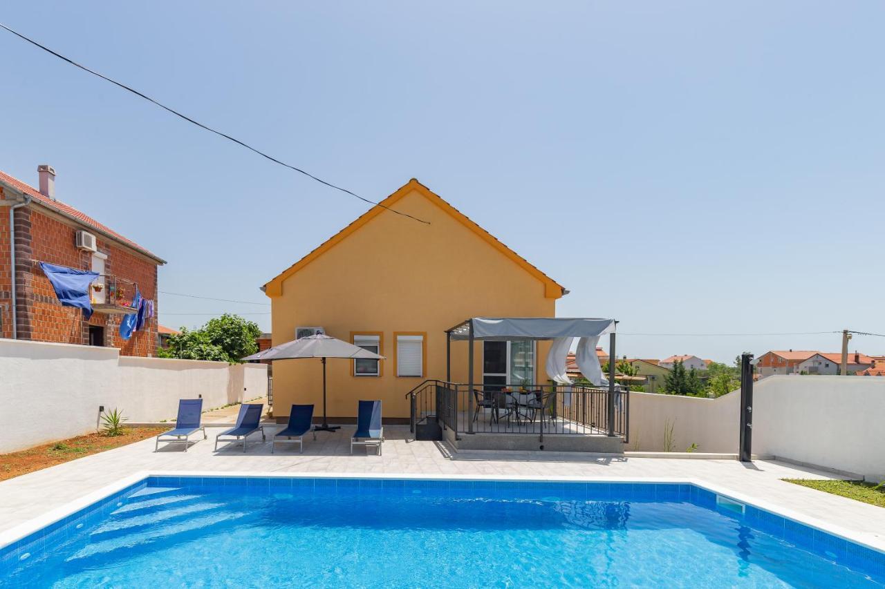 Villa Family And Friends Private Heated Pool With Jacuzzi Zadar Exterior foto