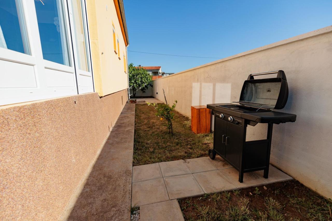Villa Family And Friends Private Heated Pool With Jacuzzi Zadar Exterior foto